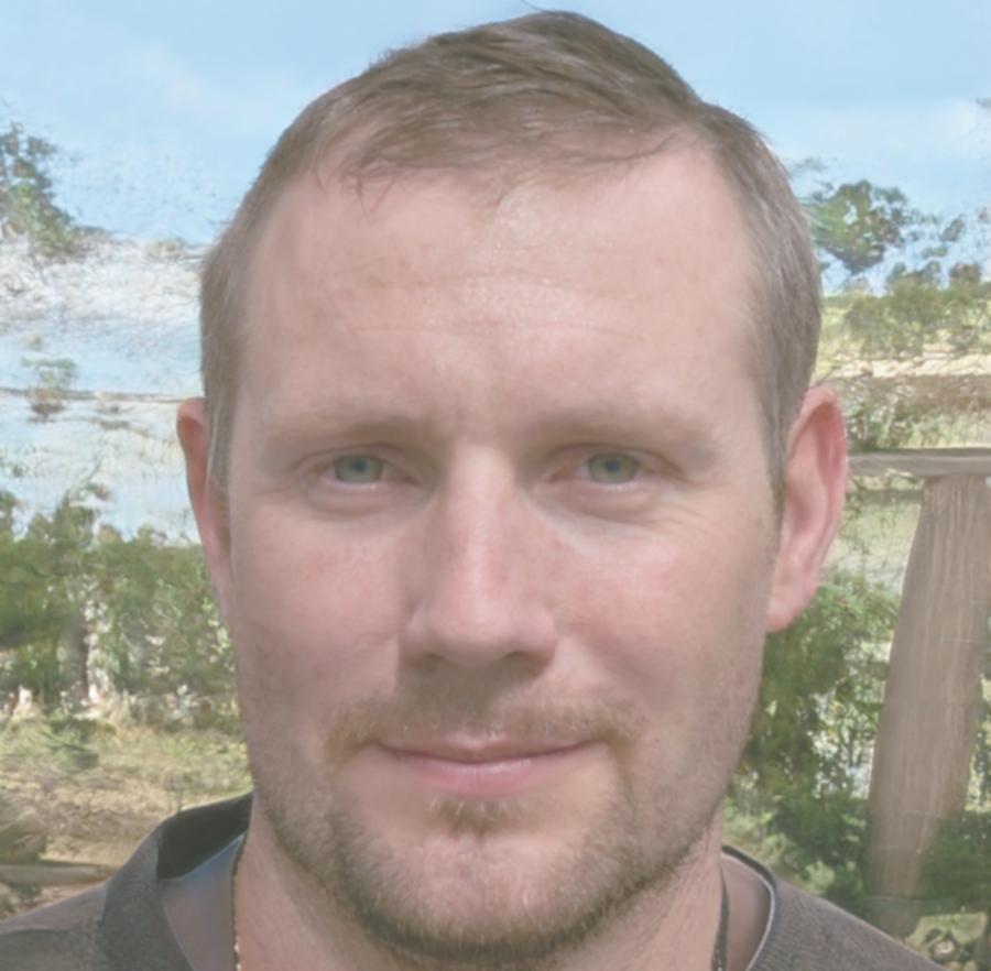 Portrait de Marc Dubois, conseiller financier